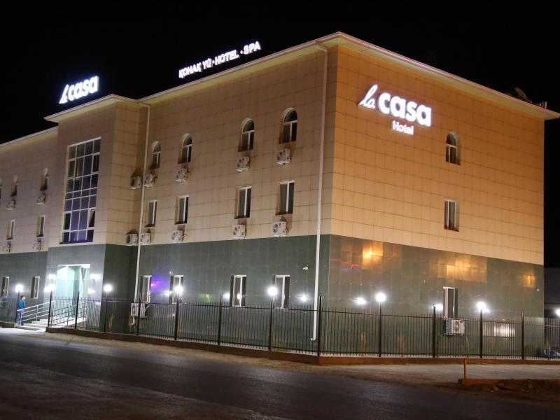 Lacasa Hotel Atyraū Exterior foto